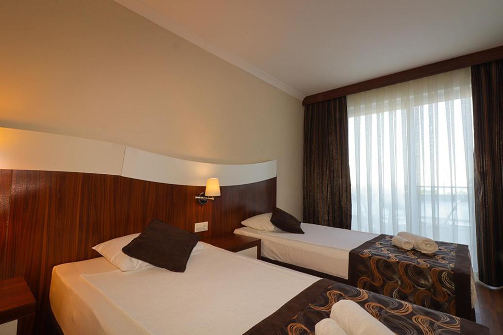 Throne Beach Resort & Spa Manavgat Exterior photo