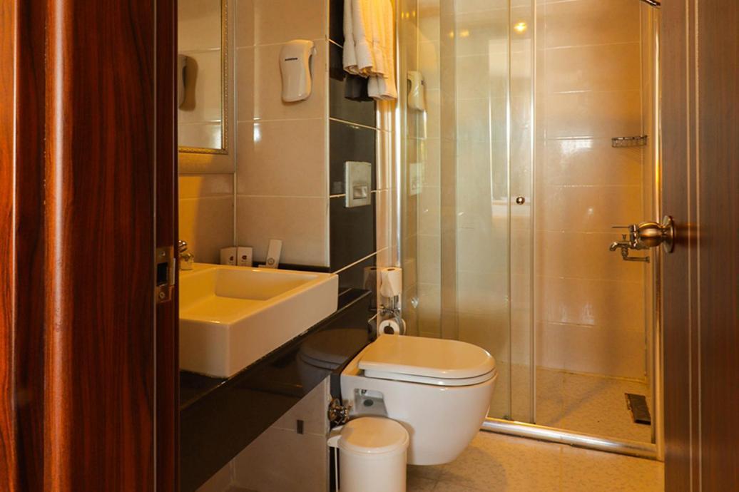 Throne Beach Resort & Spa Manavgat Exterior photo