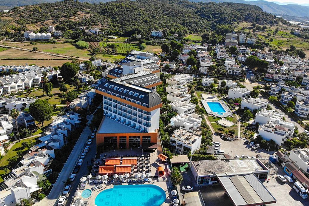 Throne Beach Resort & Spa Manavgat Exterior photo